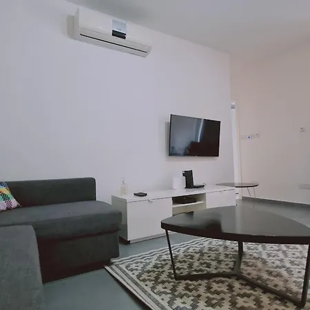 شقة Tranquil Terrace Aglantzia